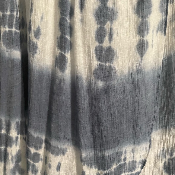 Blue/white tie dye skirt - Picture 6 of 12
